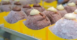 3間甜甜圈新品話題！85度C甜甜圈專賣店、Mister Donut聯名可可季、Krispy Kreme烤布蕾快閃回歸。