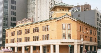 就在北車免費拍！台北文青新景點「國家攝影文化中心台北館」免費開放，質感選物市集、咖啡廳「未来市 X COFFEE TO」強勢進駐日式老宅。