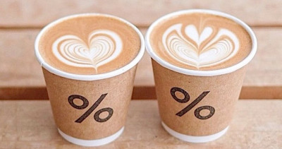 確定8月要開了！京都打卡咖啡「%Arabica台灣一號店」8月插旗象山，經典必拍「%咖啡杯」刷新台北咖啡排行榜。