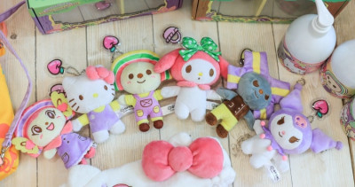 KITTY控搶爆了！7-ELEVEN「OPEN!x三麗鷗娃娃」領軍13款卡通周邊，「KITTY粉紅鍋具、史努比零錢包、維尼保溫杯」我都要。