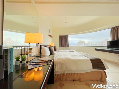 環島套票6000爽住5間！小鹿文娛國旅住宿1000元起「環島套票、台北套票」任玩全台14旅館，加碼再贈價值6000元的贈品、線上旅展同步開賣。