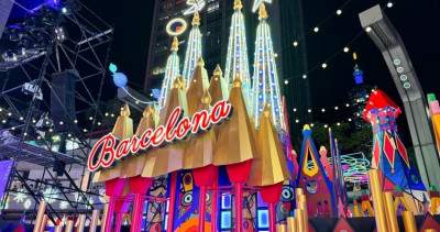 信義區耶誕樹點燈！統一時代「愛‧Sharing」領軍信義區9大耶誕打卡點，統一時代耶誕樹、巴賽隆納小酒館要打卡。