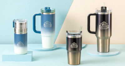 星巴克新品有潮！STANLEY聯名漸層湖水藍、黑金杯領軍搶錢，超過60款新品「法式千層派燕麥那堤」先喝一杯。