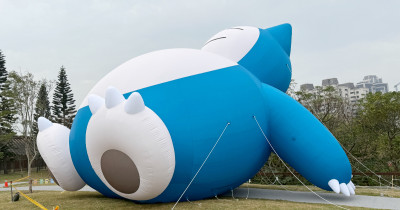 桃園寶可夢出現了！2025台灣燈會「放大版卡比獸 皮卡丘」實拍照曝光。