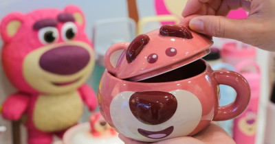 7-11玩具總動員！小七玩具總動員新周邊99元就有，熊抱哥泡麵碗 三眼怪夜燈。