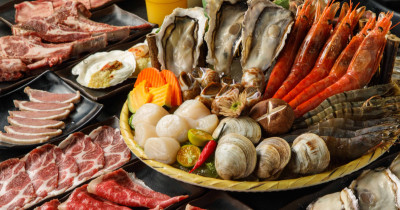 燒肉吃到飽過母親節！田季發爺免費送蟹腳，免費升級海陸吃到飽。