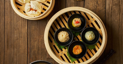 信義區蔬食地圖再升級！養心茶樓主廚陳建宏以經典廣港手法翻轉蔬食印象，打造台北必吃蔬食料理。