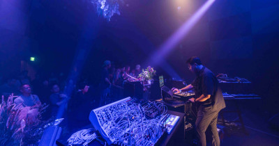 信義區美術館中秋節電音秀！富邦美術館沈浸式光影電音秀，參加方式先跟上。