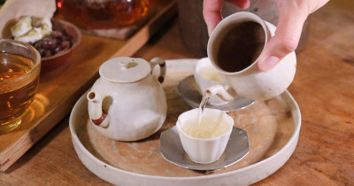 東門站美食推薦喝茶去！小隱茶庵預約制茶館，主打台灣茶 文青必訪。