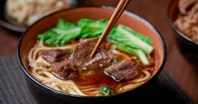 炸雞買5送5！三商炸雞雙十優惠買5送5，加碼抽三商巧福牛肉麵免費吃。