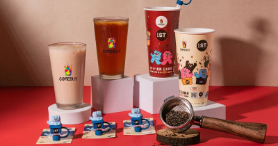 貓貓吸管套必收！COMEBUY聯名and ST TAIWAN，買小葉紅茶送餃貓吸管套。