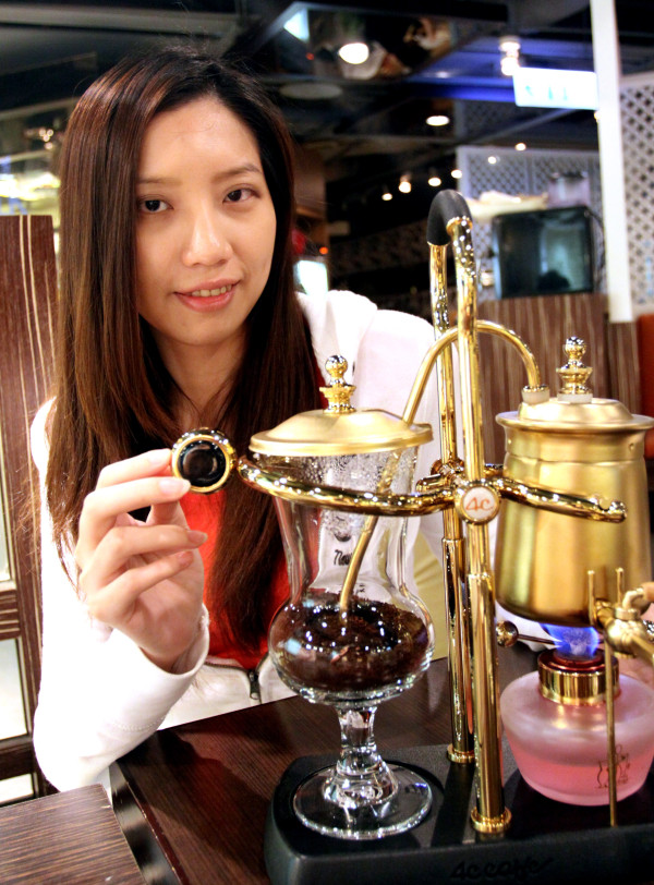 遠企B2‧4c cafe超質感現煮咖啡