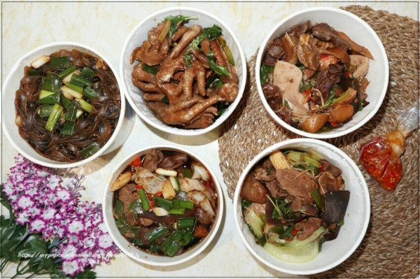 【易牙三杯炒滷味】桃園滷味推薦 桃園夜市宵夜推薦 桃園中正路下酒滷味 獨特先滷再炒三杯 好吃的三杯炒滷味