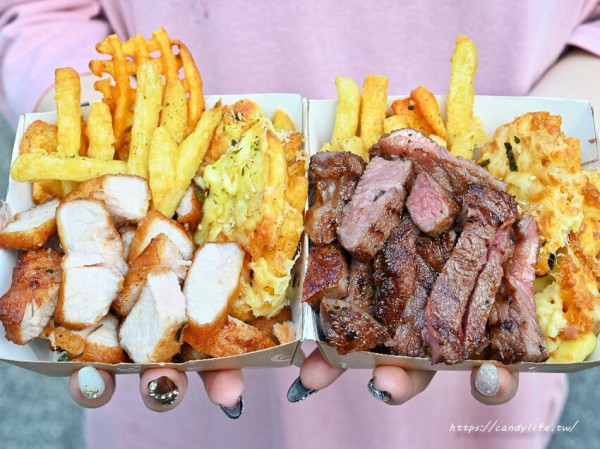 一克噗肉｜台中大慶夜市厲害小吃開分店啦！原塊肉製作的香噴噴熟成牛排、熟成伊比利松板豬，肉肉控必訪～