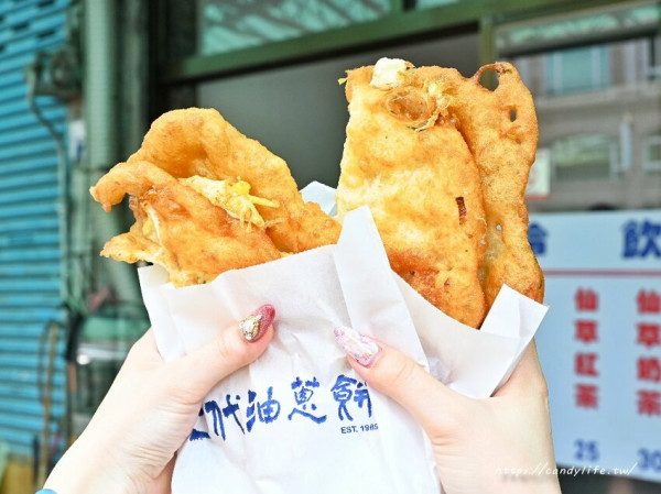 三代油蔥餅｜在地經營三十年的蔥油餅老店，吃了回不去，台中人超推這一味
