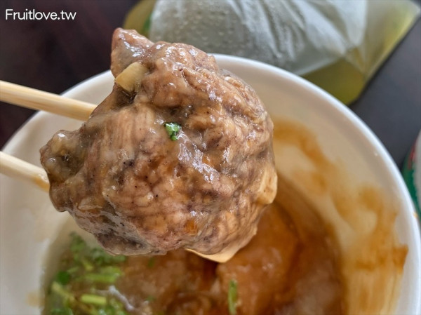 肉圓皮Q、內餡飽滿有嚼勁