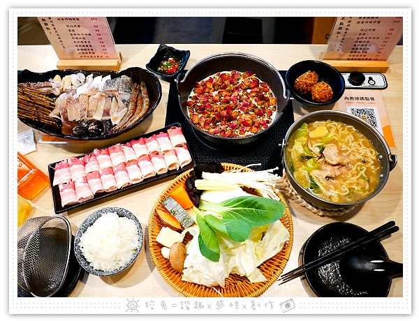 [台南食記] 聚門~海安路美食推薦/台南中西區火鍋可全素食~夢幻玫瑰鮮奶鍋&新品雞湯手工拉麵！停車便利！