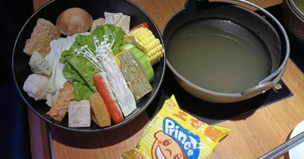 板橋火鍋必訪!檸檬草鍋物料理，府中捷運站美食新選擇，獨特香茅湯底等你品嚐