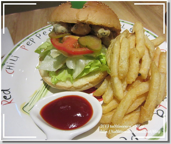 『呷』「捷運科技大樓站」☆PP.99 cafe☆ 綠活飲食-素食漢堡好美味