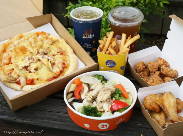 21PLUS、21風味館新品秋冬必吃溫熱版「鮮蔬手撕雞」，還有讓人吮指回味的椒麻雞翅～