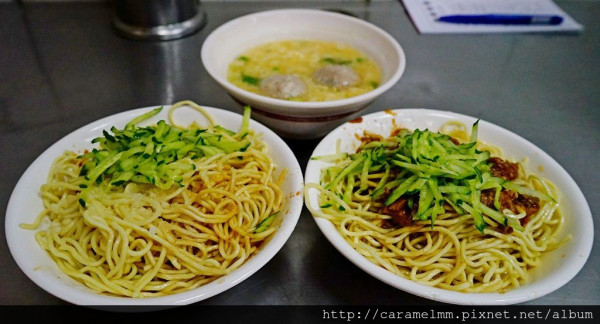 【台北松山】柳家涼麵 深夜食堂 凌晨1:30開賣 排隊美食 台北十大涼麵 推薦 光復南路/八德路