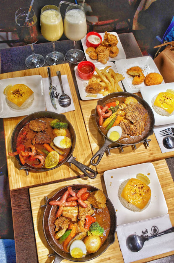 銀兎湯咖哩(忠孝店)|近台北東區捷運忠孝敦化站．台北必吃湯咖哩專賣．好吃又超有飽足感．文中有MENU菜單