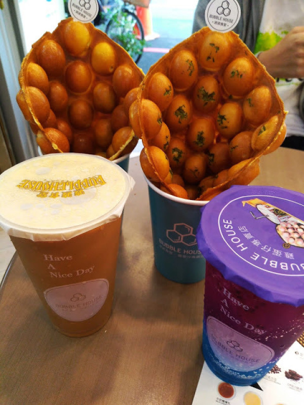 【台中美食】波波食堂Bubble house│三星蔥芝士鴨│金沙鹹蛋黃雞蛋仔專賣店