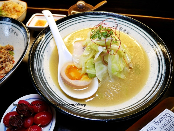 六張犁站美食【重熙老麵】#雞湯拉麵 #雞濃白湯野菜燉飯 #雞濃白湯 #老母雞湯 #加麵不加價 # 六張犁必吃