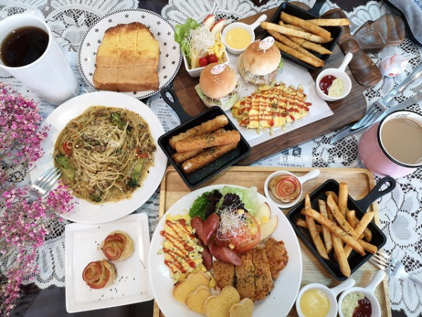 【台中 豐原】豐原早午餐、義大利麵、兒童餐、手工麵包、炒麵各種餐點『布萊茲早午餐』