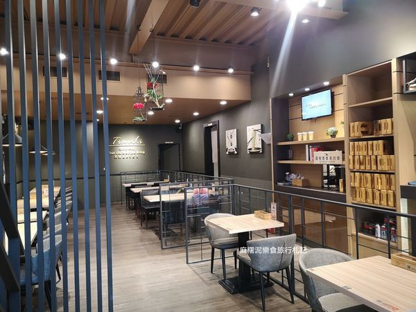 【台中 豐原】平價美食、日式裝潢風格、拉麵、火鍋、丼飯、豆腐鍋『天利食堂-豐原店』