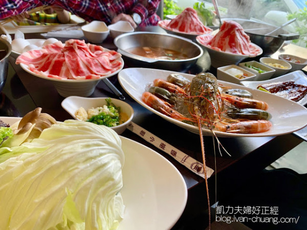 【屏東美食】香榭小廚｜風味小火鍋台式簡餐，料好新鮮實在，家庭聚餐好選擇