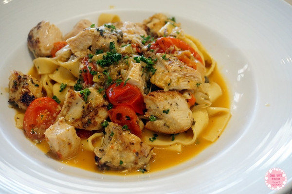 小義大利，台中南屯義式餐廳，威尼斯夏宮建築打造800坪歐洲城堡 - Cyndi loves享食天堂