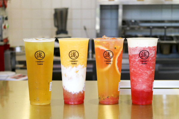 【高雄飲料推薦】黑瀧堂巨蛋店 芝芝奶蓋X集莓來了優 黃金比例鮮果茶飲