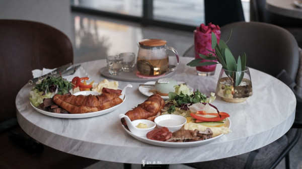 572 融咖啡｜台中南屯咖啡廳｜使用比利時壺沖煮一杯咖啡，一起簡單、愜意的過日子吧 ♪ 台中早午餐、不限時咖啡廳