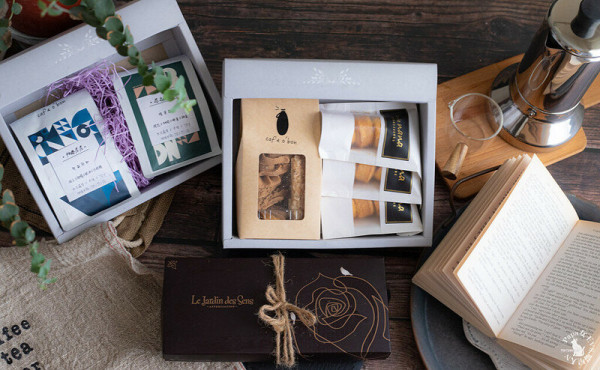 台中東區｜咖啡館  生巧克力超好吃X自家烘培咖啡豆手工餅乾幸福禮盒 $599 【歐棒咖啡】 O’bon式的貼心