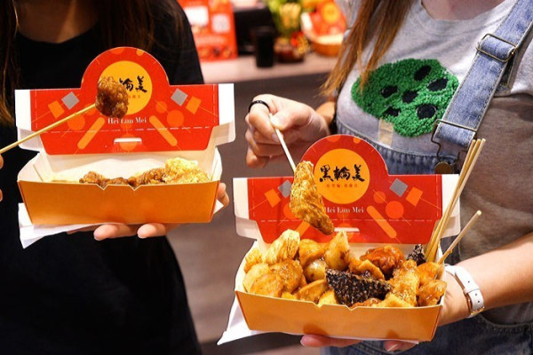 台中首見米輪堡，誰說大腸只能包小腸？宵夜必吃私房無骨豬