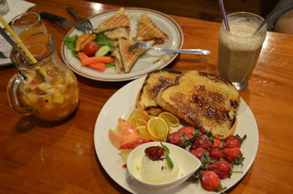 假日午後的小確幸~~FORKERS佛客漢堡(中山店)