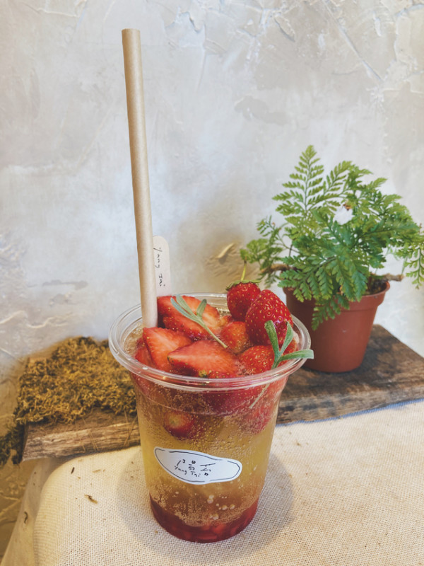 陽苔Yang Tai－ 赤峰街旁浪漫創意的台味飲品甜點外帶店