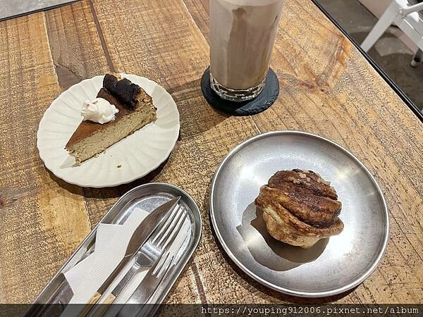 台北文山區｜5 Senses Café 有插座的不限時咖啡廳，飲品選項多且有提供咖哩飯和甜點(附菜單)！