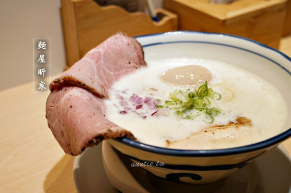 【台北】麵屋昕家 日式雞白湯 拉麵控必吃泡系拉麵 東湖排隊拉麵 - 水晶安蹄 不務正業過生活