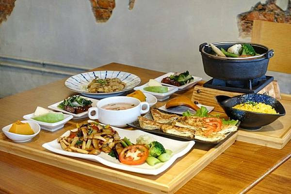 【北捷｜台北小巨蛋美食】歡喜心集台北南京店｜寫蔬計畫009｜城市裡健康療癒的美食心靈停泊站