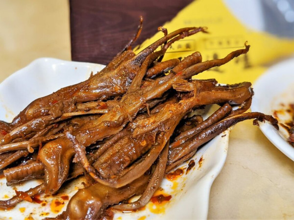 重慶嘮嗑麻辣滷味｜長輩也愛這一味的麻辣鴨五吃！麻辣火鍋起家的麻辣滷味！下單才開始製作！宅配滷味推薦、宅配美食推薦、團購美食推薦、下酒菜宅配推薦、戶外點心推薦