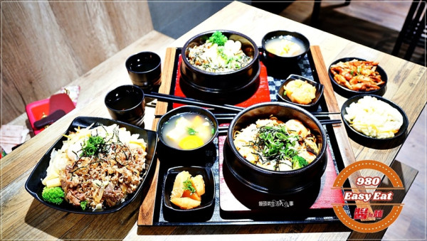 【永和石鍋炒麵，石鍋炒飯】980醬燒麵／捷運頂溪站～CP值超高的石鍋炒飯炒麵，份量大、價格親民，飲料免費喝