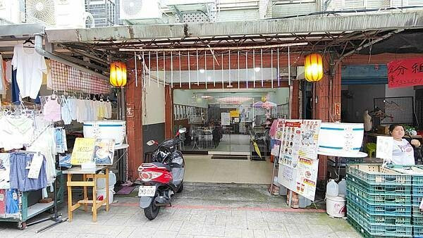 燉品食堂｜隱藏在巷弄裡入口即化的美味燉湯