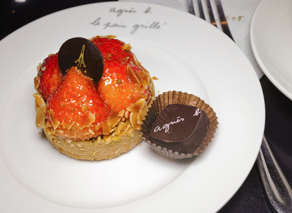 台北 中山站 Agnes.b Cafe新光南西店