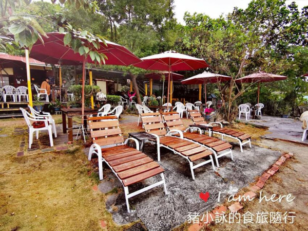 高雄。鼓山》海山花園咖啡館(西子灣看海景) - 豬小詠的食旅隨行