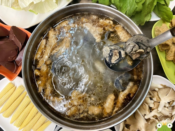 【美食週報EP16】苗栗美食．百陽食補薑母鴨｜頭份在地美食推薦｜必點薑母雞！價格親民、肉嫩份量多，還可免費加湯