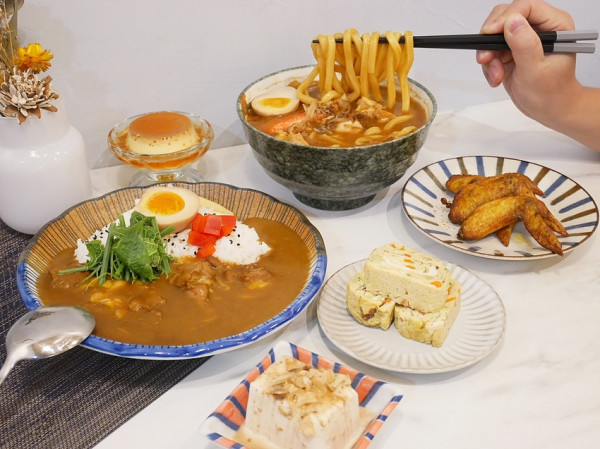 台中南屯咖哩，內用咖哩免費續加超划算，也有大份量咖哩烏龍麵可以享用-捲捲咖哩Curvy Curry