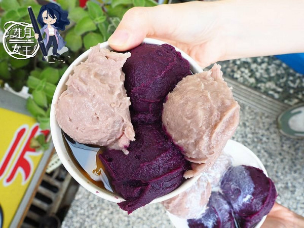 滿滿的紫地瓜+芋泥舖滿在碗上，這樣只要80元，晚來你就吃不到啦~
