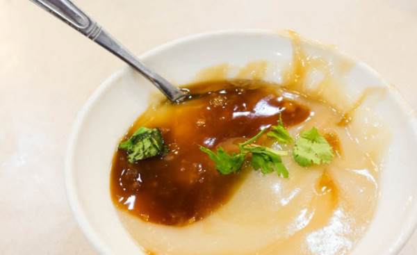 台中肉員。80年老字號肉圓店！銅板價人氣古早味小吃